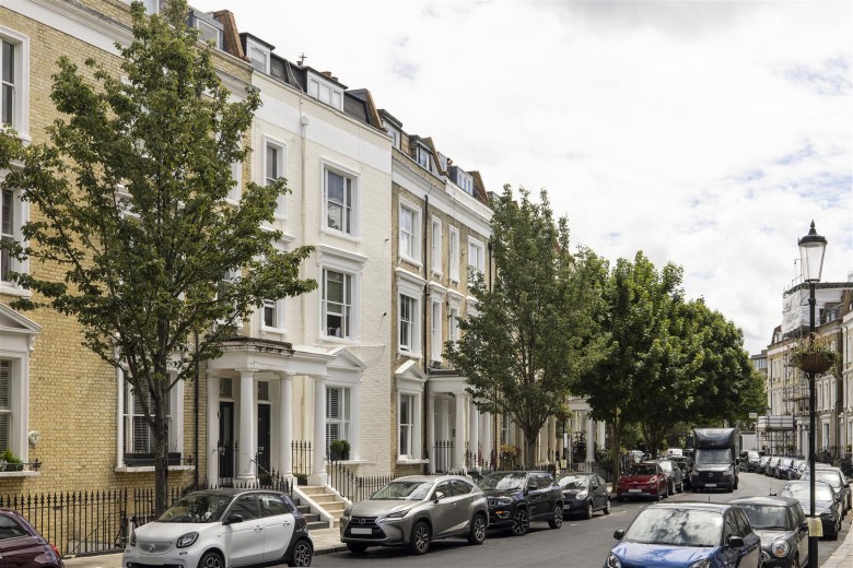 Eardley Crescent, Earls Court, SW5