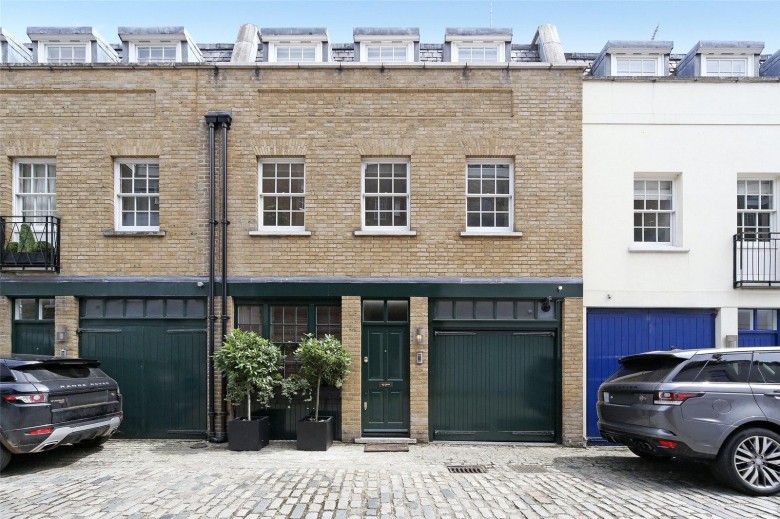 Ebury Mews, Belgravia, SW1W