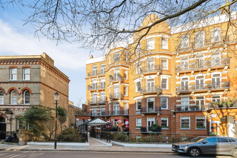 Images for Cadogan Gardens, Sloane Square SW3